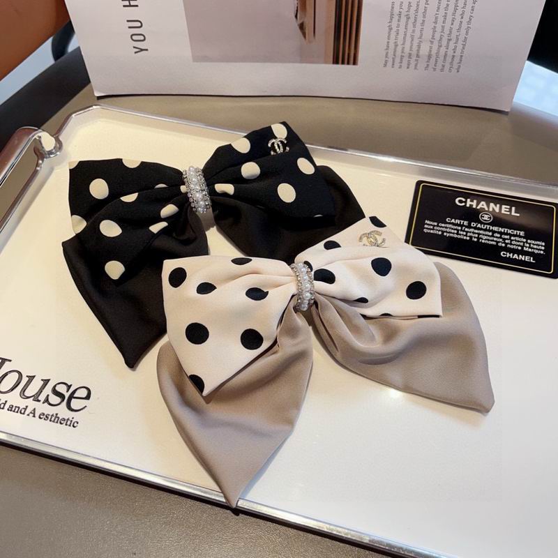 Chanel Hairpin hh33